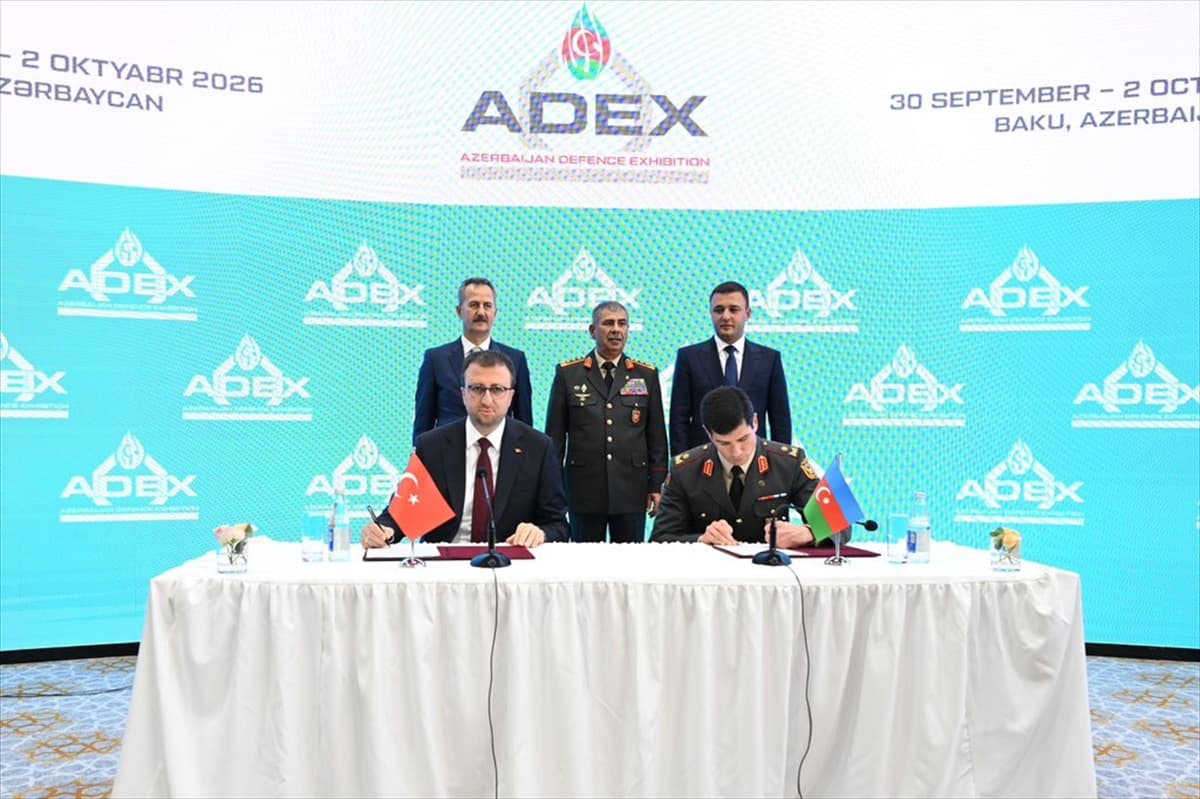 Azerbaycan'a 14 Hürkuş-II tedariki için sözleşme imzalandı